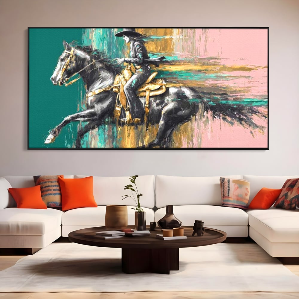 Tablou canvas cu pictura cu femeie calare pe armasar, in rama de aluminiu negru, pe perete intr-un living